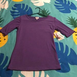 Brand new LuLaRoe XS Gigi Shirt